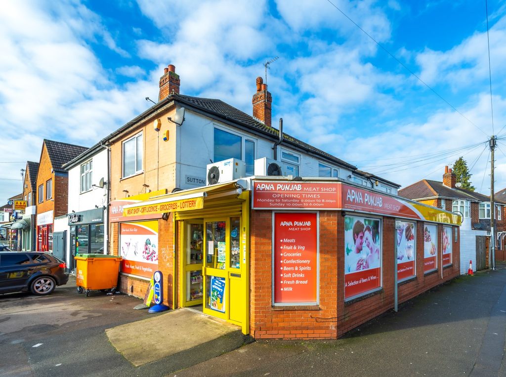 Property photo 2 of 32