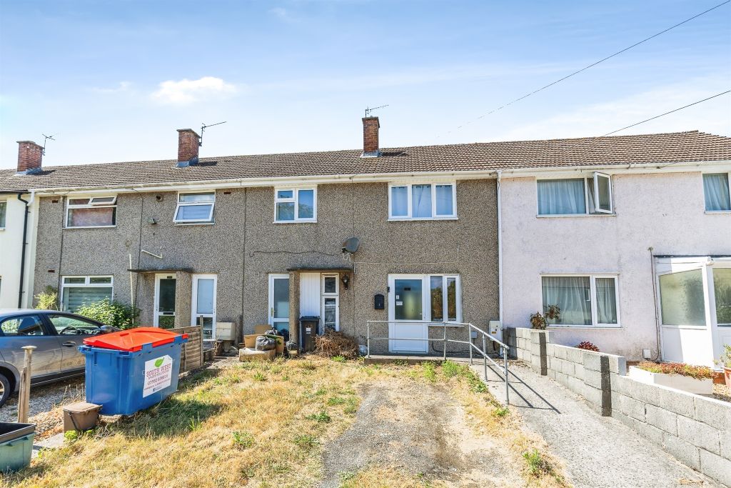 Property photo 1 of 12