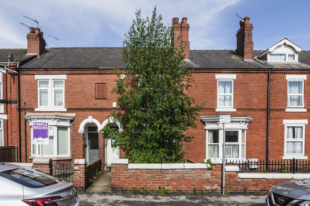 Property photo 1 of 40