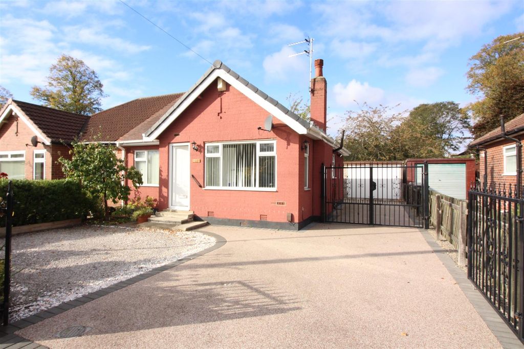 Property photo 1 of 11 Exterior