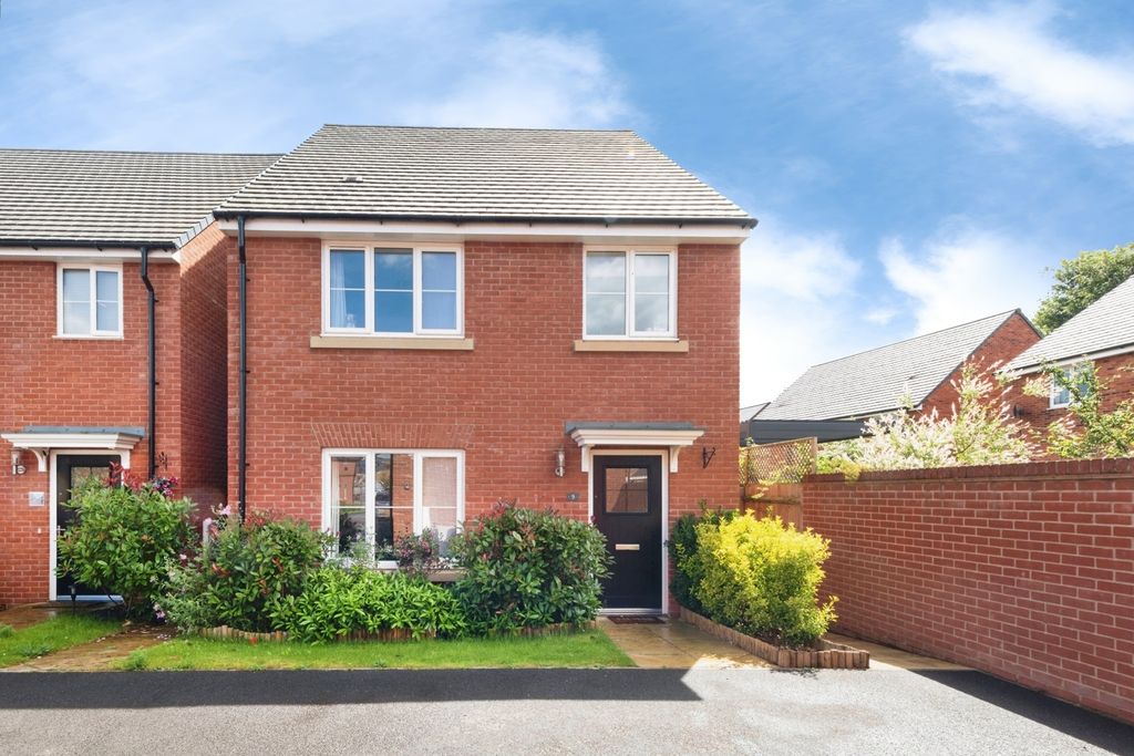 Property photo 1 of 18 Pbox-Img.Jpg