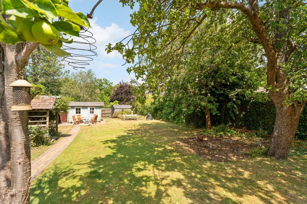 Property photo 2 of 30