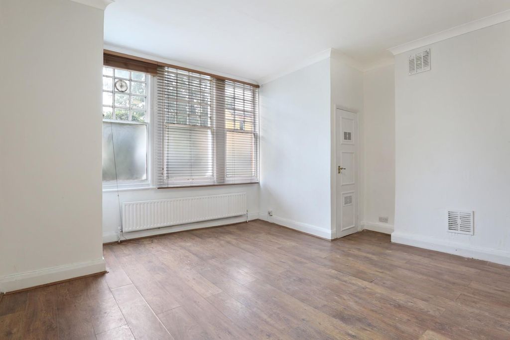Property photo 1 of 12 Ach_8294 (1).Jpg