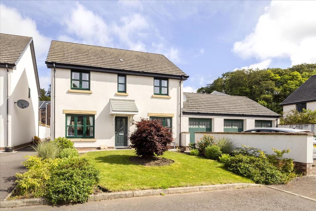 Property photo 1 of 29
