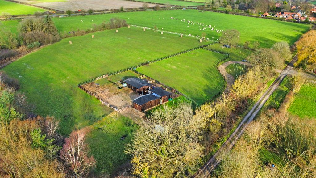 Property photo 1 of 13 Dji_Fly_20251210_120004_125_1765368208343_Photo_Op