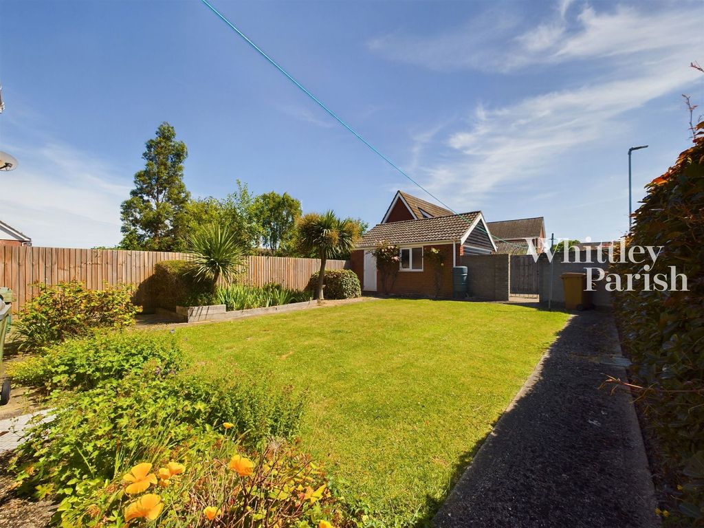 Property photo 2 of 23
