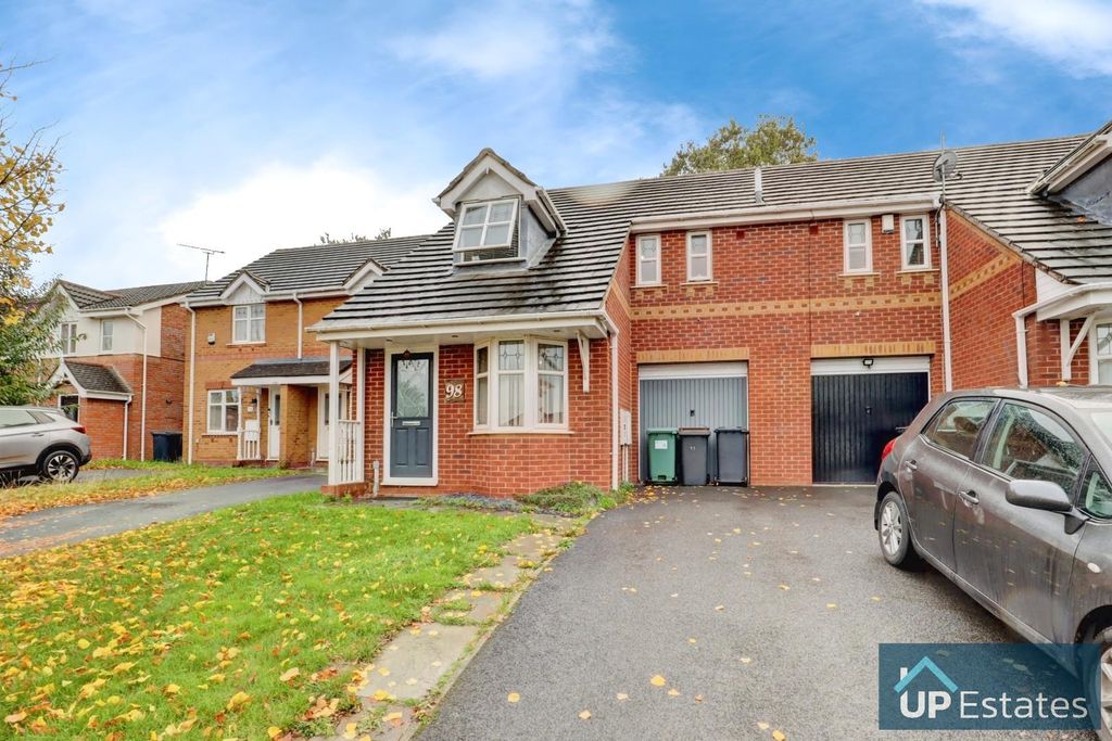 Property photo 1 of 10 Front Aspect