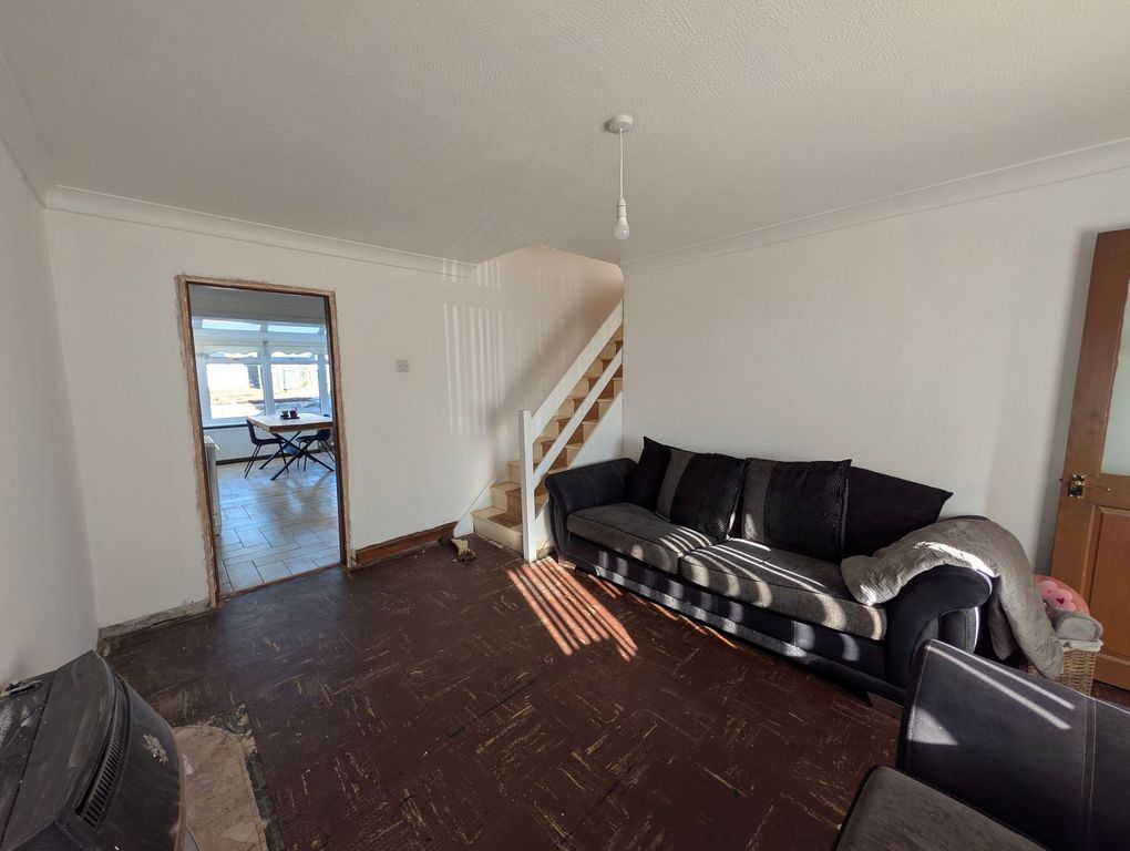 Property photo 3 of 24