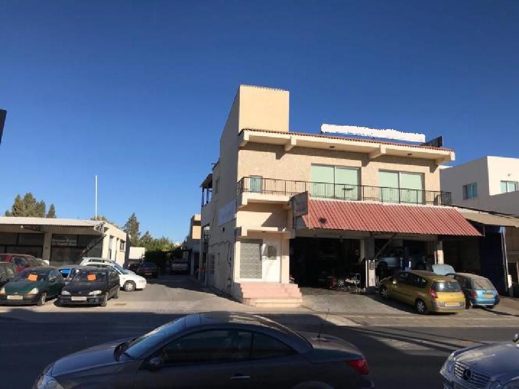 Property photo 2 of 3