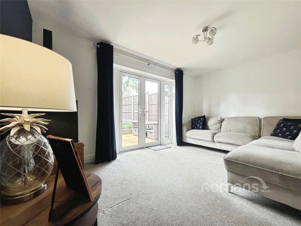 Property photo 3 of 12 Picture No. 03