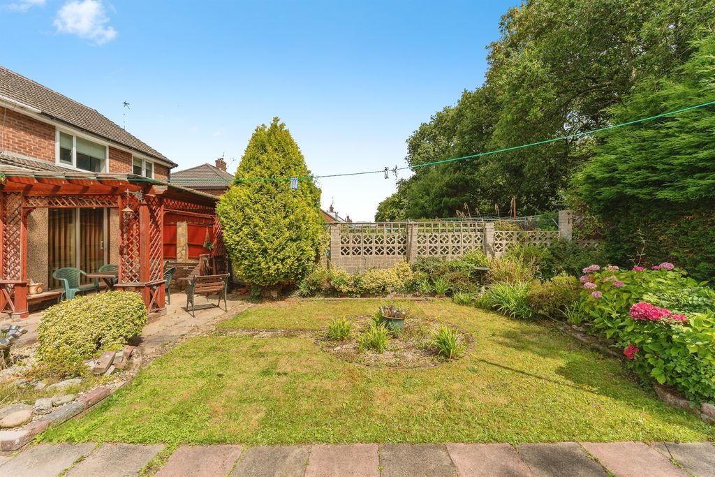 Property photo 3 of 19