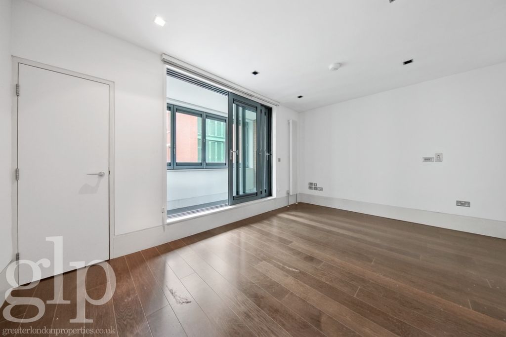 Property photo 2 of 12 3515533