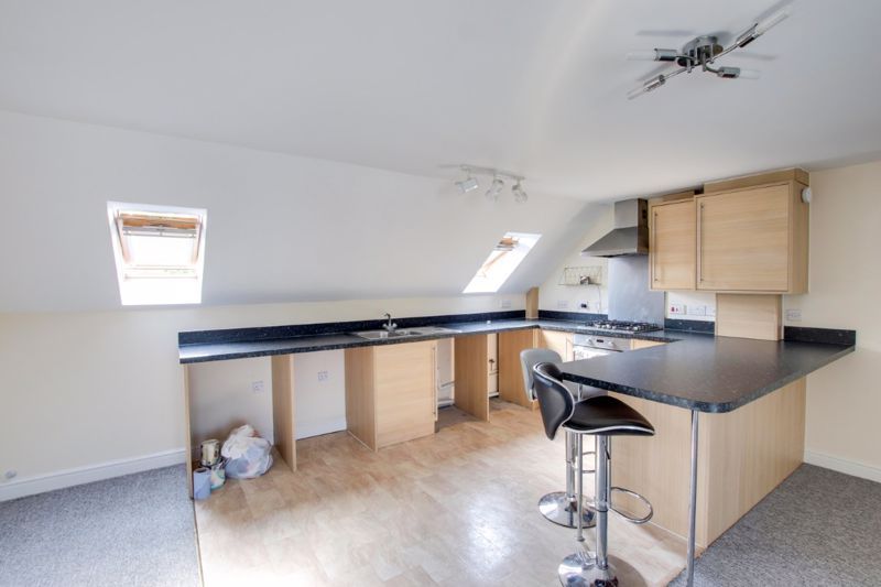 Property photo 3 of 9 Photo 3