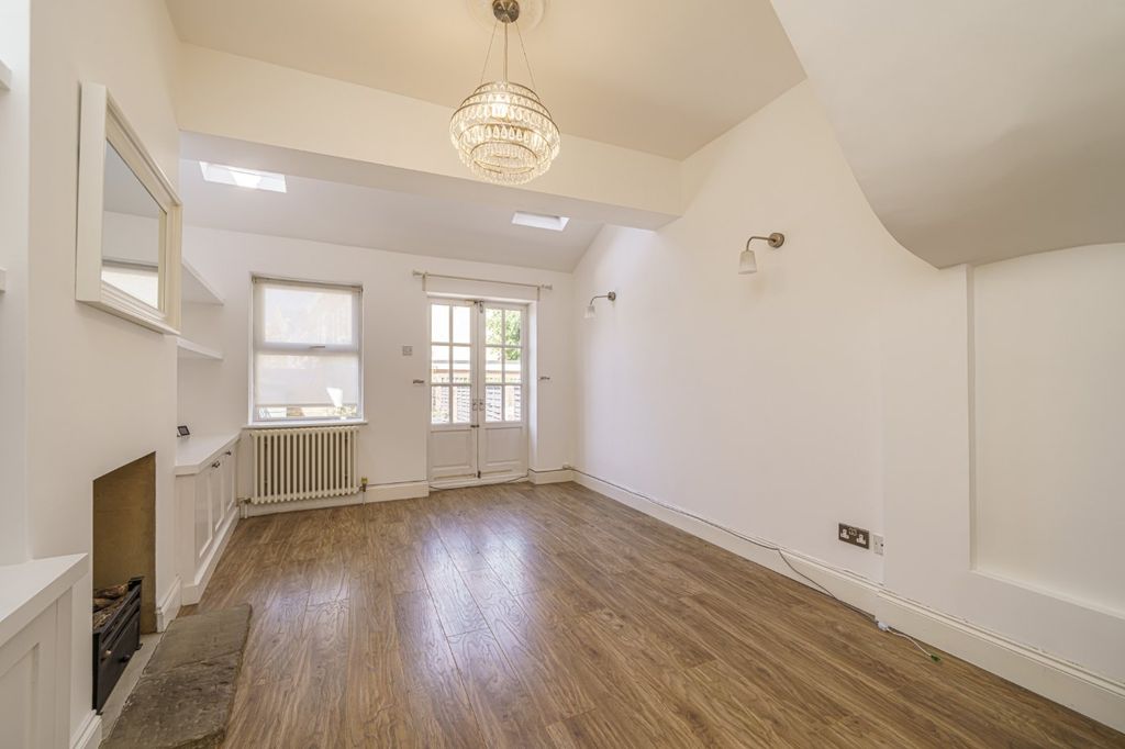 Property photo 2 of 10 Reception Part One