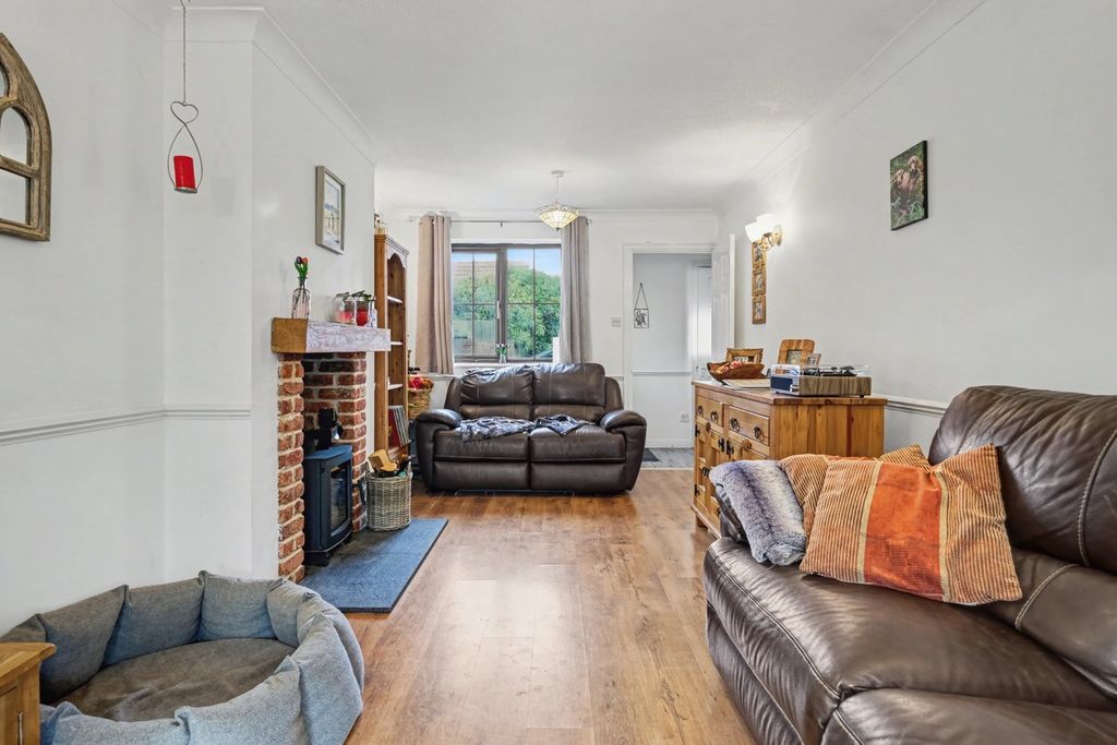 Property photo 2 of 15