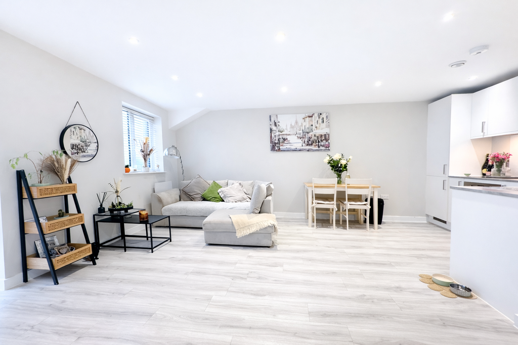 Property photo 2 of 14 Living Space