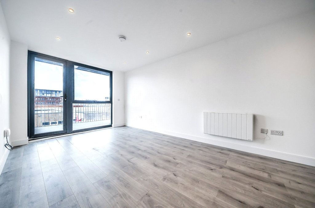 Property photo 2 of 6 Picture No. 03