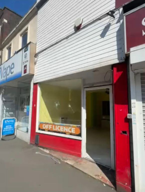 Property photo 1 of 5 Front