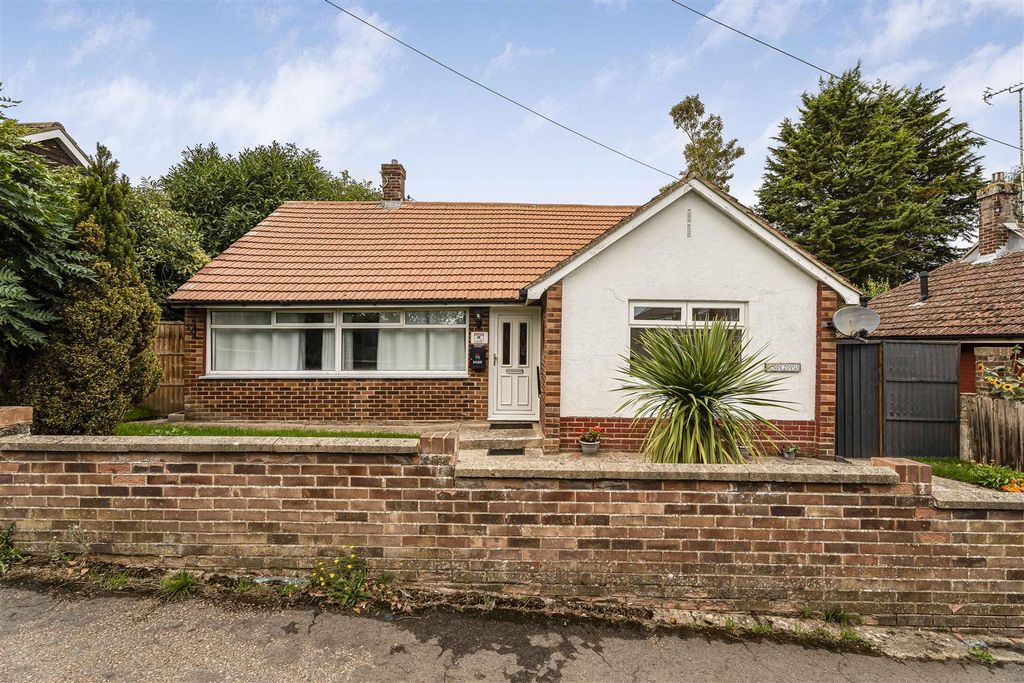 Property photo 1 of 28 23_92280.Jpg