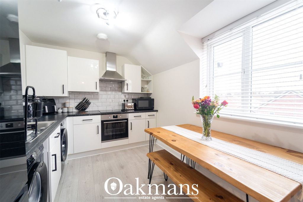 Property photo 2 of 13 Picture No. 03