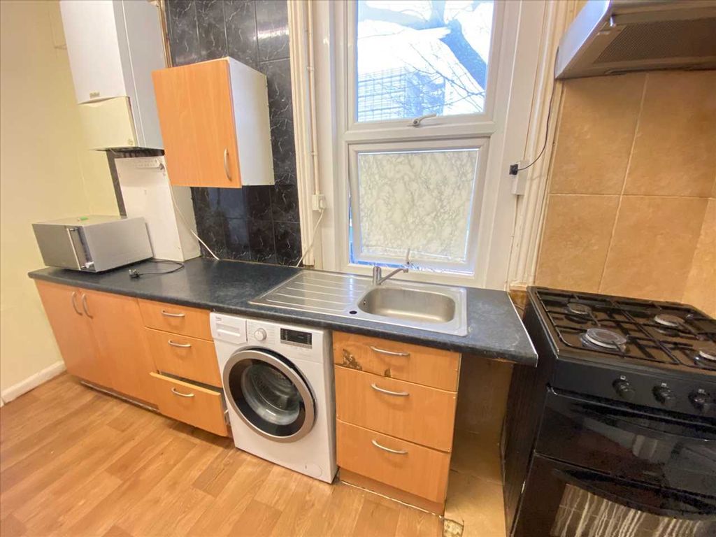 Property photo 2 of 4