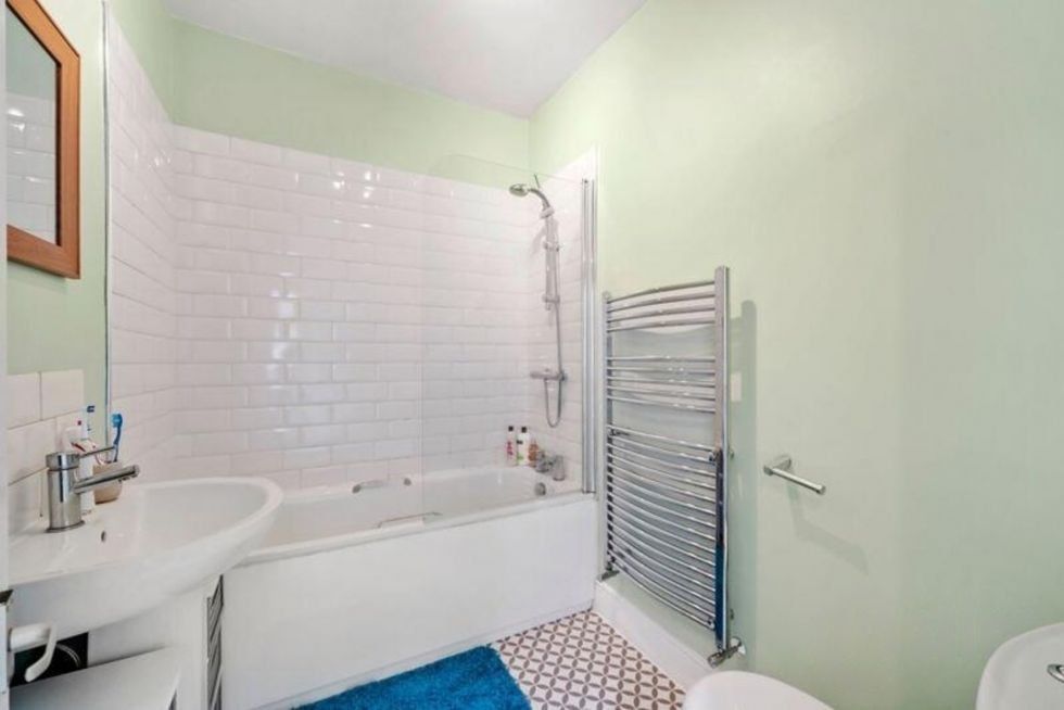 Property photo 3 of 7
