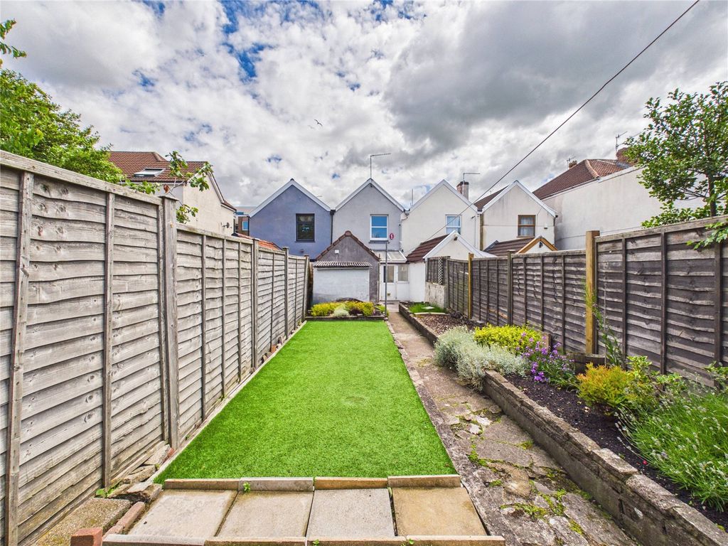 Property photo 2 of 14 Picture No. 06