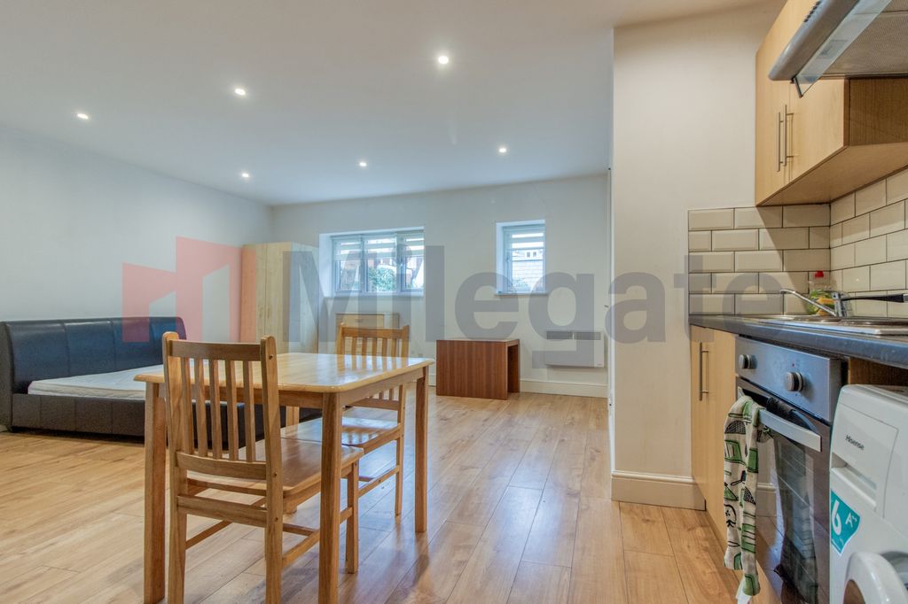 Property photo 2 of 3 Photo 2