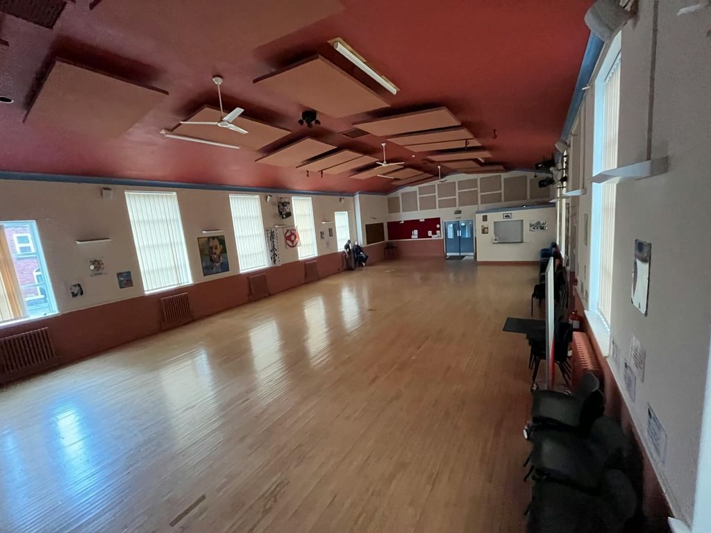 Property photo 3 of 8 Main Hall