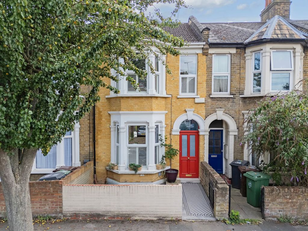 Property photo 1 of 22