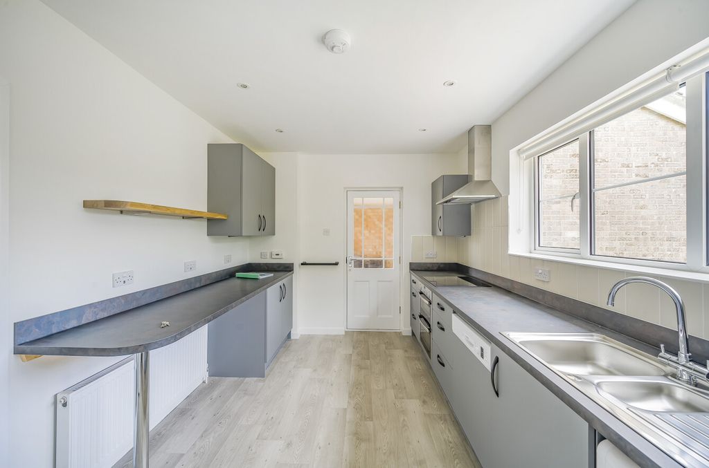 Property photo 2 of 13 1151245 (4).Jpg