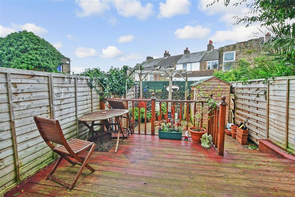 Property photo 3 of 14 Patio / Decking