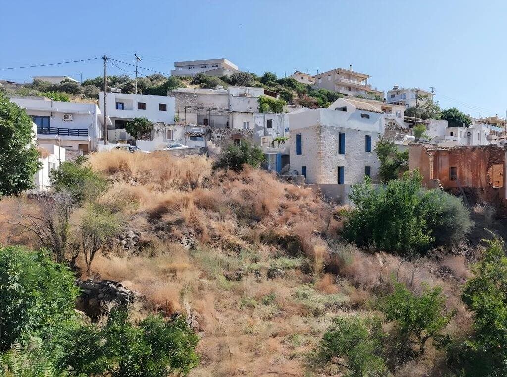 Property photo 1 of 6 For Sale Duplex 70 m² In Crete