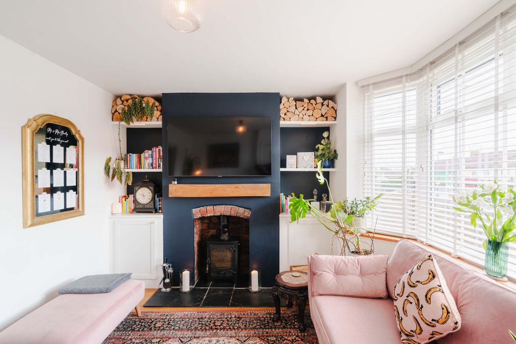 Property photo 1 of 24 1