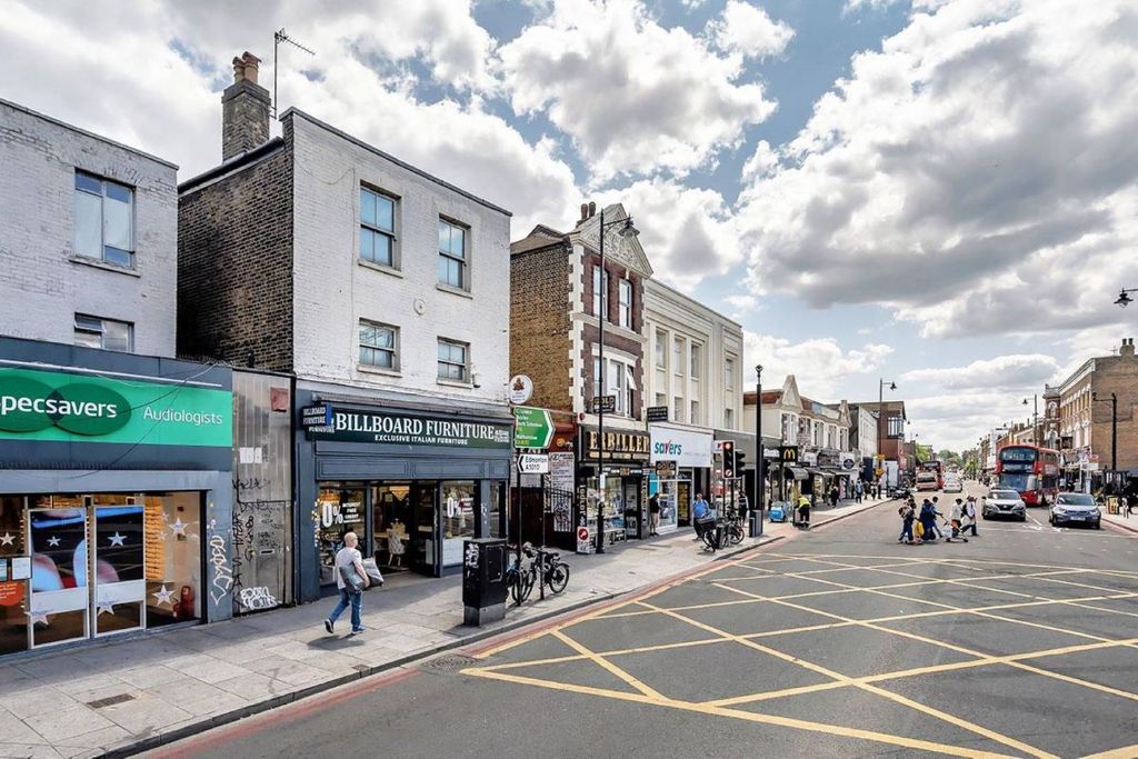 Property photo 3 of 4