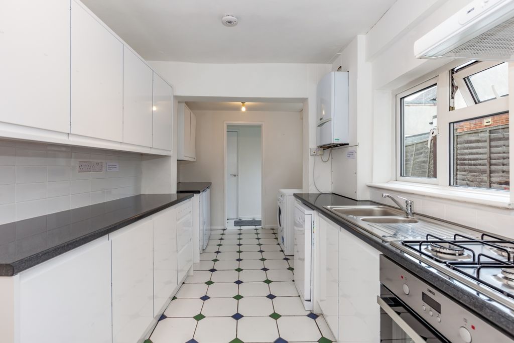 Property photo 2 of 9 102205