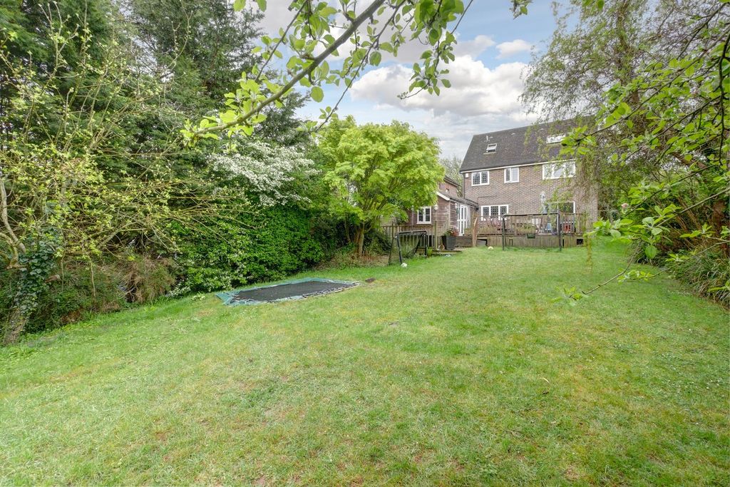 Property photo 1 of 37