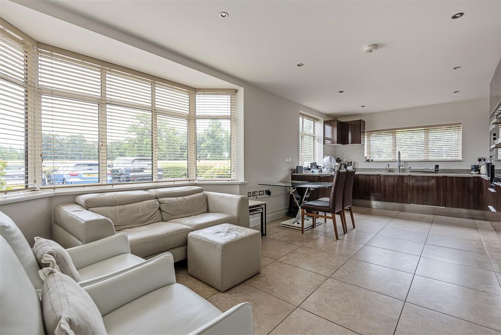 Property photo 2 of 13 Open Plan Lounge/Kitchen/Dining Room: