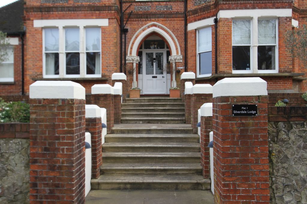Additional image 25 of 2 bed flat for saleSilverdale Road, Eastbourne BN20