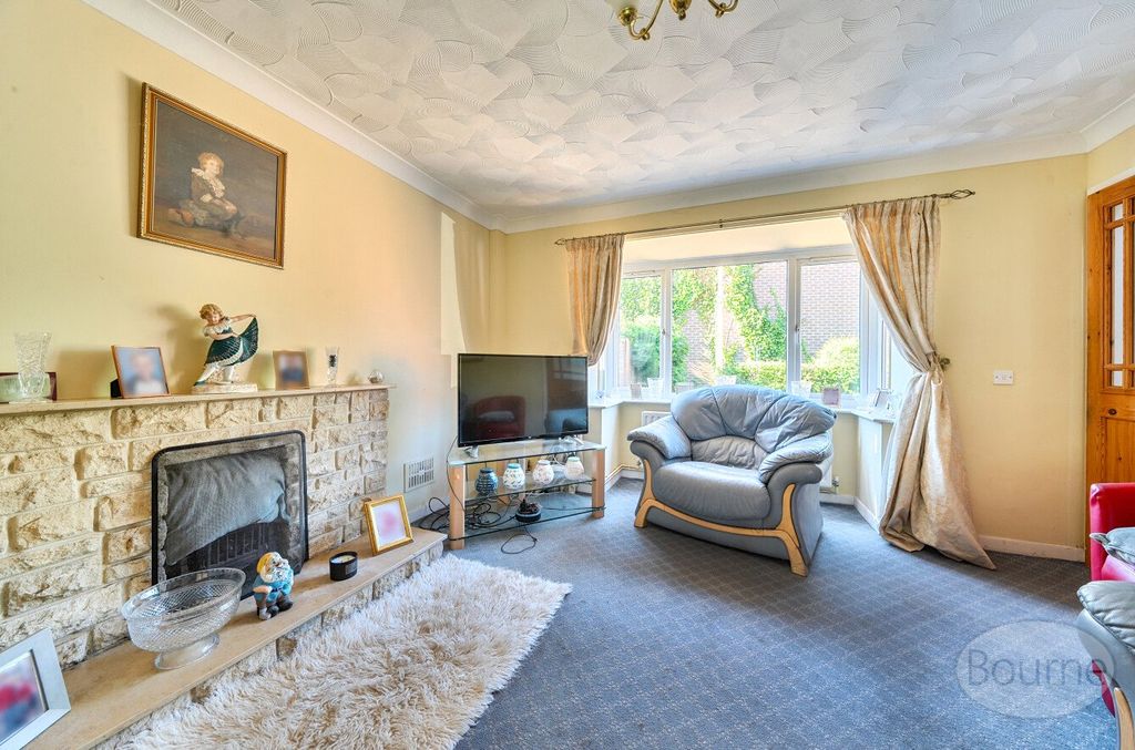 Property photo 2 of 15 Picture No. 08