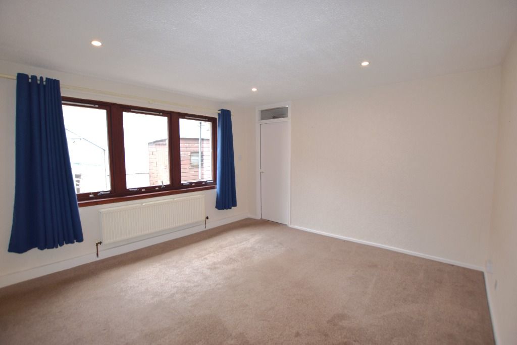 Property photo 3 of 12 Photo 3