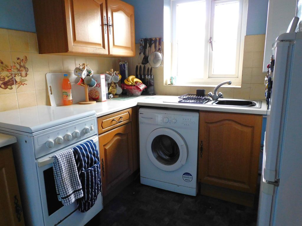 Property photo 2 of 11