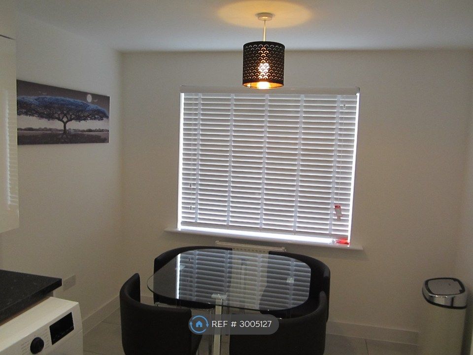 Property photo 1 of 31