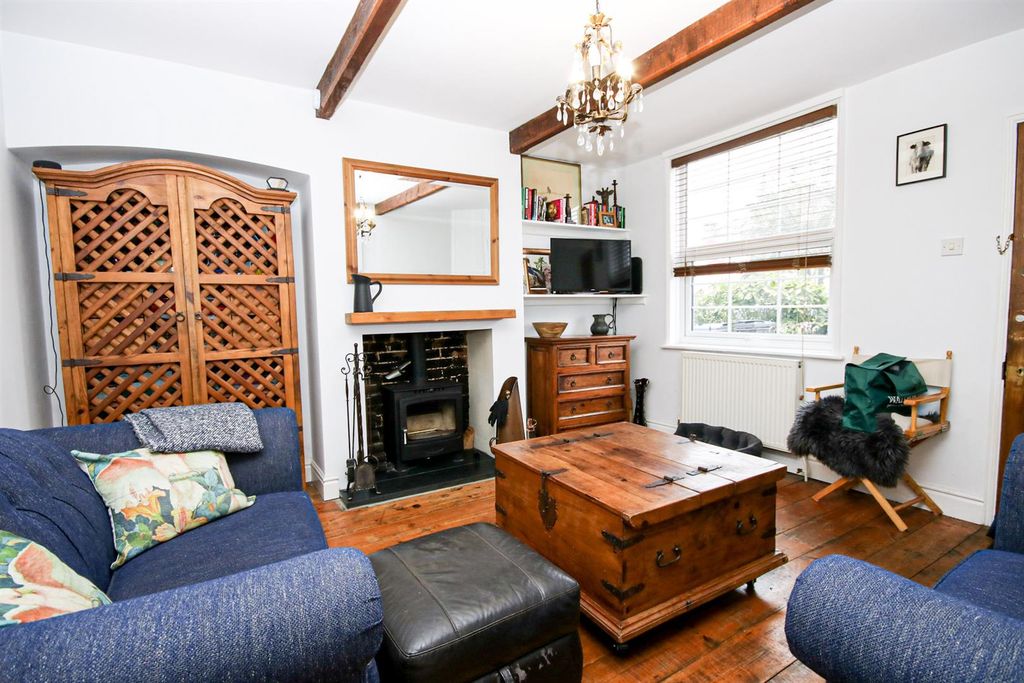 Property photo 2 of 13 13-Img_3038.Jpg