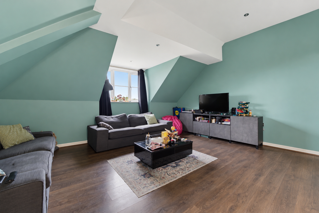 Property photo 1 of 14 D16D03Fa-53C5-41A2-Ac7F-F8Cfdb83F22F