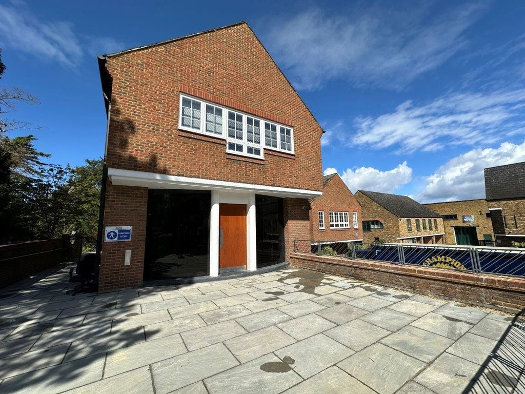 Property photo 2 of 13 Img_9196.Jpg