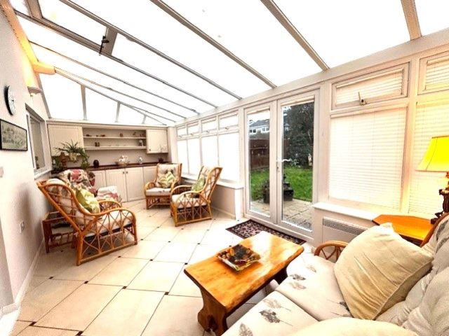 Property photo 2 of 13 Conservatory 1