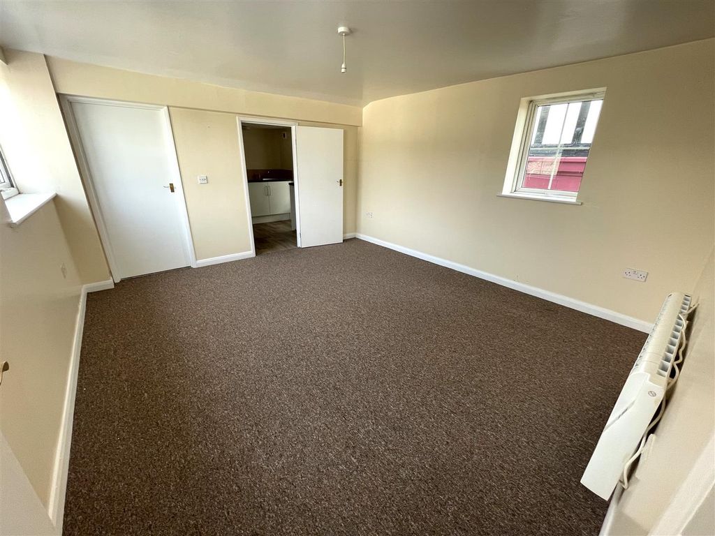 Property photo 3 of 6 Img_9421.Jpg