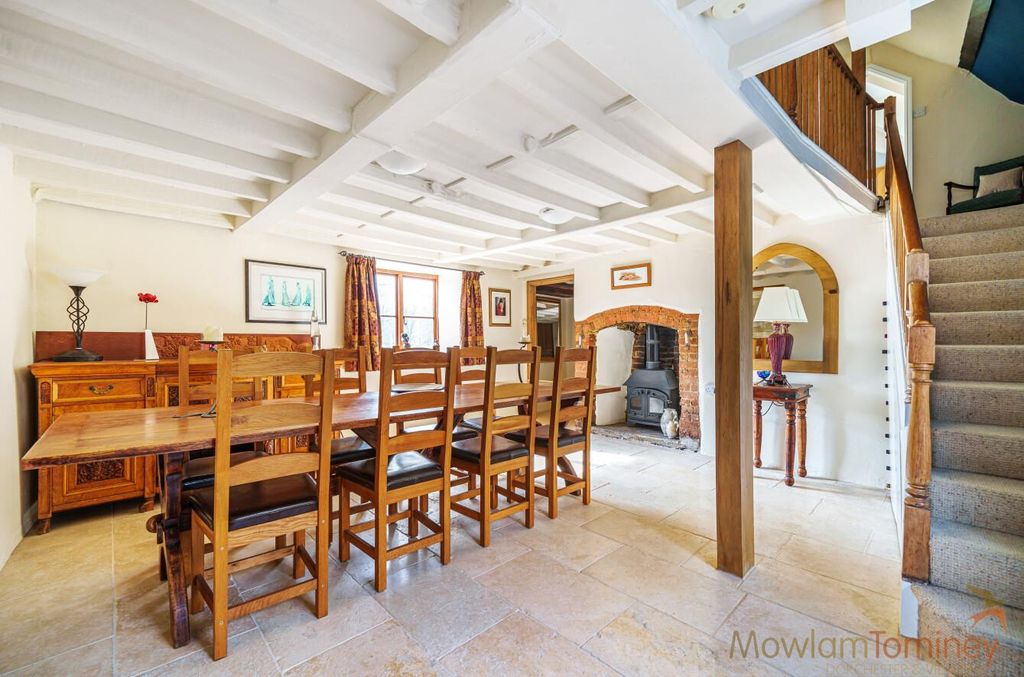 Property photo 2 of 29 20B62076-Ed5F-4611-Af83-B76Fa6774B69.Jpg