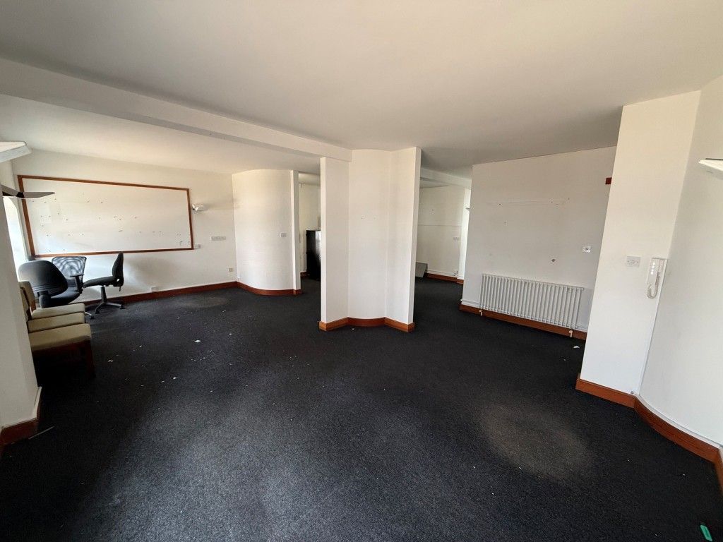 Property photo 2 of 8 Open Plan Office Space